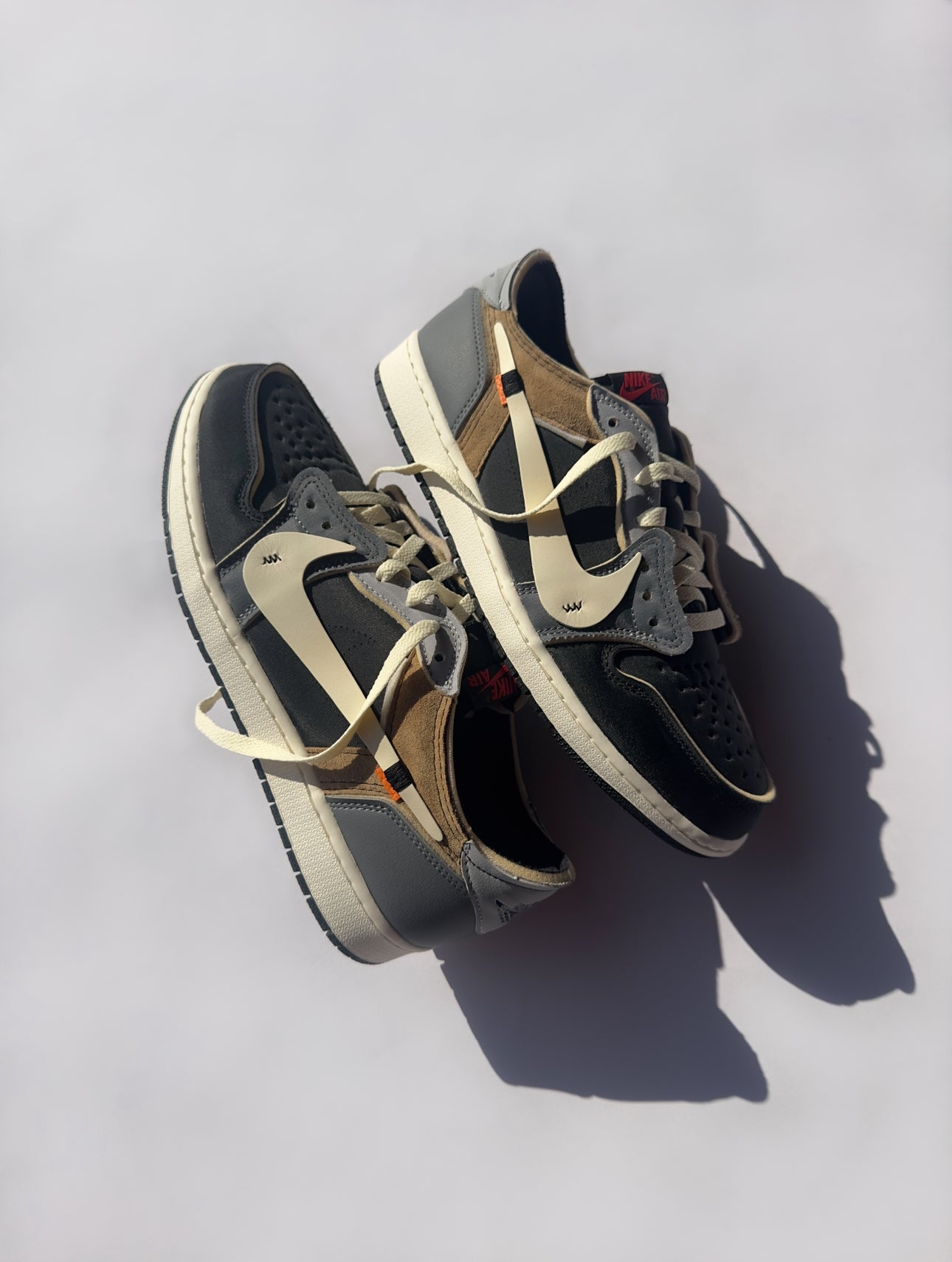 OFF-WHITE JORDAN 1 LOW “BLACK SMOKE GREY”