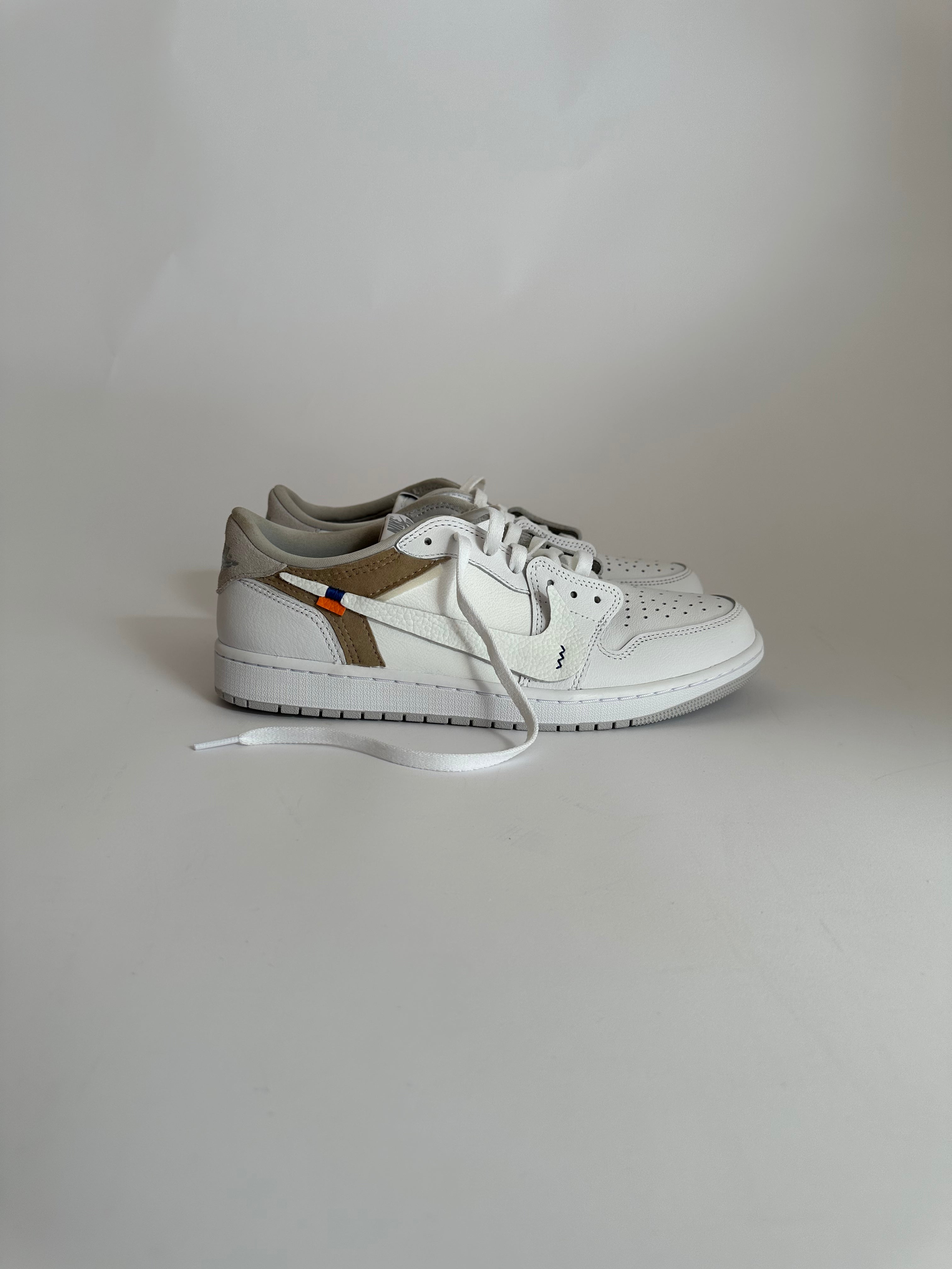 OFF-WHITE JORDAN 1 LOW TRIPLE WHITE